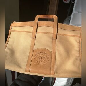 Tan/Canvas Marley Hodgson Ghurka
The Expeditor ~1980s